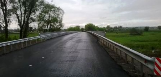 В Донецкой области открыли отремонтированный мост через реку Жеребец