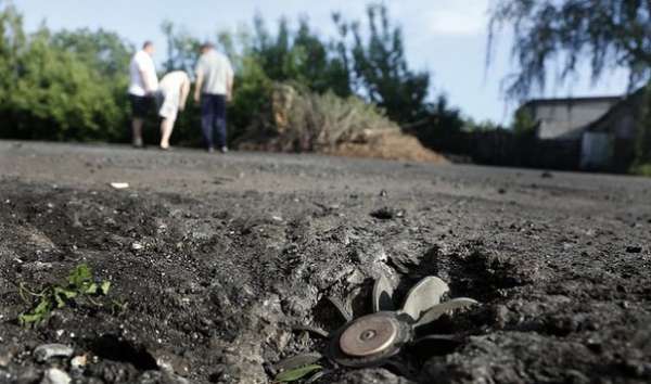 Ночными обстрелами повреждено 11 домов в Донецке, Макеевке, Горловке и Коминтерново