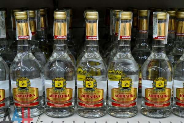 Парламент ДНР запретил продажу алкоголя в ларьках на территории Республики