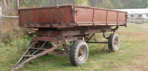 В Донецкой области будут судить тракториста, который переехал человека