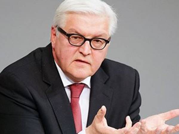 Штайнмайер назвал причину провала переговоров по Донбассу