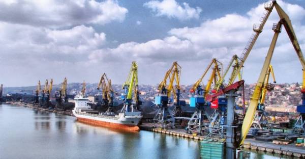 Из-за блокады Донбасса под угрозой работа Мариупольского порта, – гендиректор