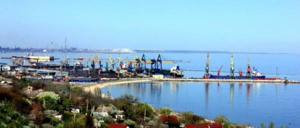 Из-за блокады более 3 тыс. портовиков Мариуполя станут безработными, – директор порта