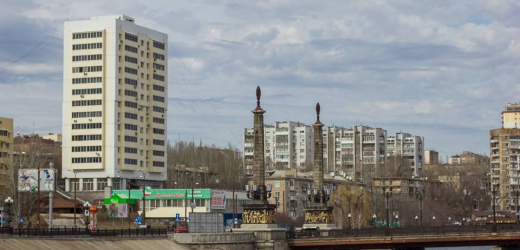 Звуки боевых действий раздавались в Донецке в ночь на 12 апреля