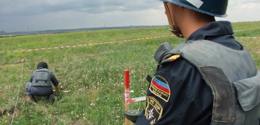 На выходных в ДНР обезврежено более сотни боеприпасов