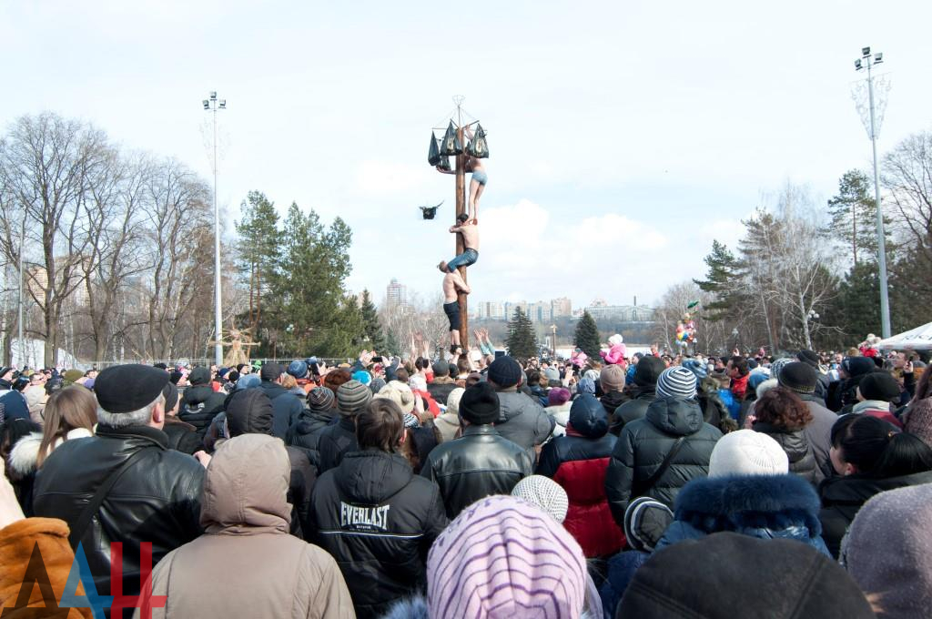 Донецкий парк Щербакова на Масленицу станет центром народных гуляний, жителей будут угощать блинами