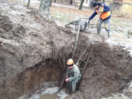 Коммунальщики Донецка: В горячие точки отправляются только добровольцы, приказов тут нет