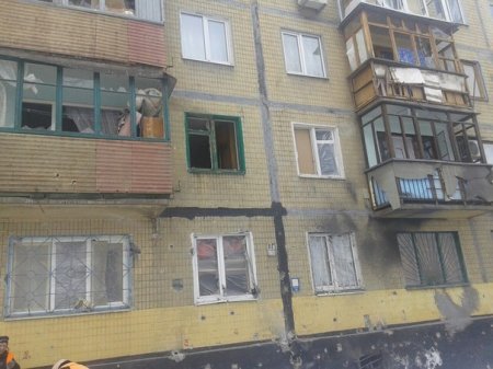 Фото последствий арт обстрела улицы Куйбышева 08.01.15 Фото последствий арт обстрела улицы Куйбышева 08.01.15