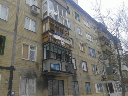 Фото последствий арт обстрела улицы Куйбышева 08.01.15 Фото последствий арт обстрела улицы Куйбышева 08.01.15