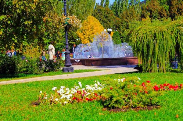 Хроника событий в Донецке за 04.05.15 (обновление 23:20)