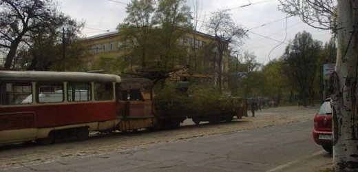 В Донецке столкнулись трамваи (ФОТО)