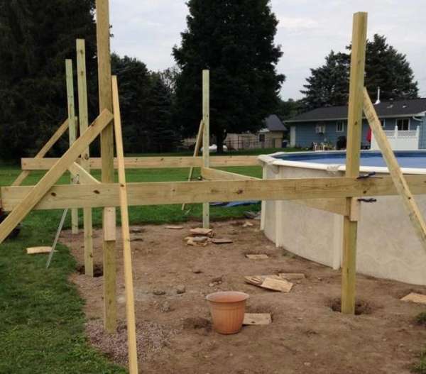 Деревянная терраса для бассейна своими руками (19 фото)