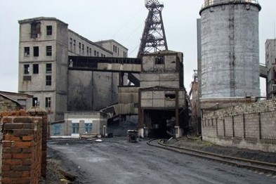 В результате ночного обстрела в Донецке была обесточена шахта.