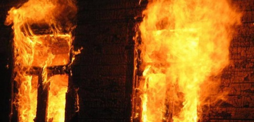 Три жилых дома сгорело в результате обстрела Горловки и Донецка, - МЧС ДНР
