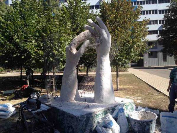 «ФЕНИКС» снова вносит вклад в облагораживание города Донецка