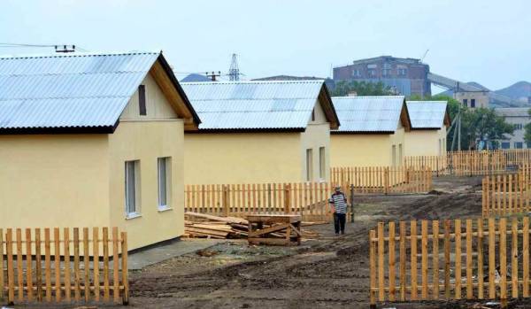 Донецкие власти планируют строительство еще 34 частных домов, взамен разрушенных обстрелами