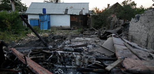 Более 2,5 тысяч семей в ДНР получили стройматериалы для восстановления разрушенного жилья Более 2,5 тысяч семей в ДНР получили стройматериалы для восстановления разрушенного жилья