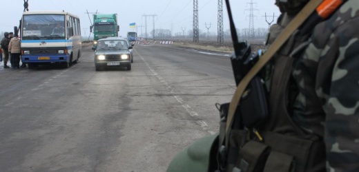 Около 23 тысяч человек пересекли блокпосты Донецкой области 20 октября, - Госпогранслужба