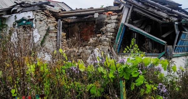 В Никишино до конца года восстановят 32 дома, разрушенных в результате боевых действий (ФОТО)