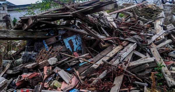 В Никишино до конца года восстановят 32 дома, разрушенных в результате боевых действий (ФОТО)