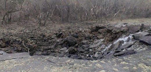 В Макеевке устраняют повреждения, вызванные взрывом