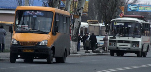 Между Макеевкой и Донецком будет курсировать студенческий автобус