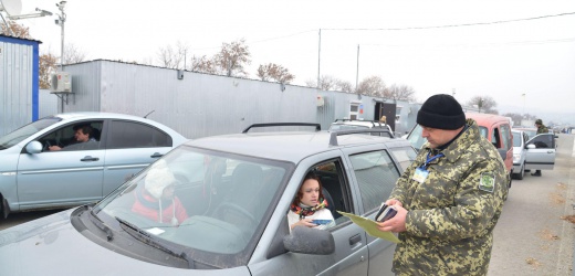Наибольшие очереди утром 7 декабря зафиксированы в КПВВ «Марьинка», - Госпогранслужба Украины