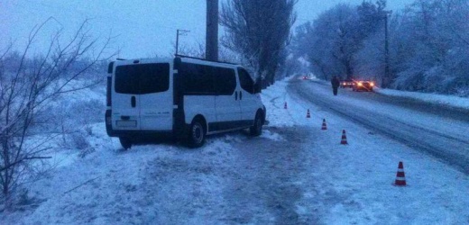 В ДТП в Славянске с участием микроавтобуса пострадало 7 человек
