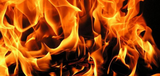 Три человека пострадали на пожарах в Донецкой области за выходные
