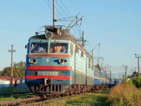 Изменено расписание пассажирских поездов идущих через станцию Горловка