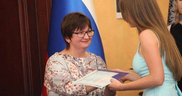 Более 60 выпускников ДонНМУ получили дипломы российского образца (ФОТО, ВИДЕО)