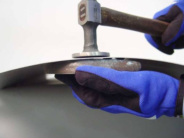 Методы рихтовки металла при кузовном ремонте