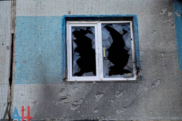 Три дома в Докучаевске повреждены в результате обстрела – СЦКК