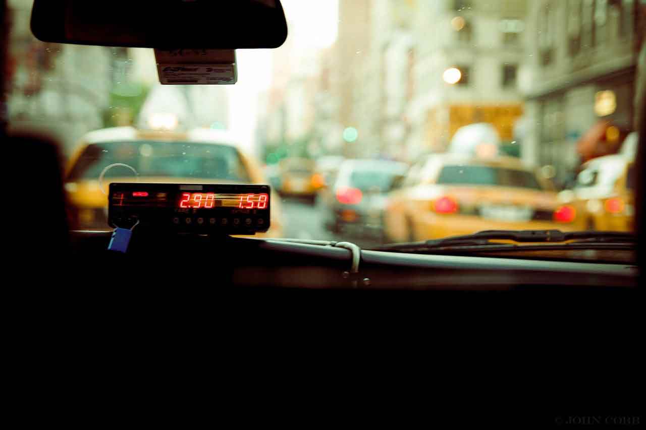 Службы донецкого такси собираются возвысить расценки на ночные поездки
