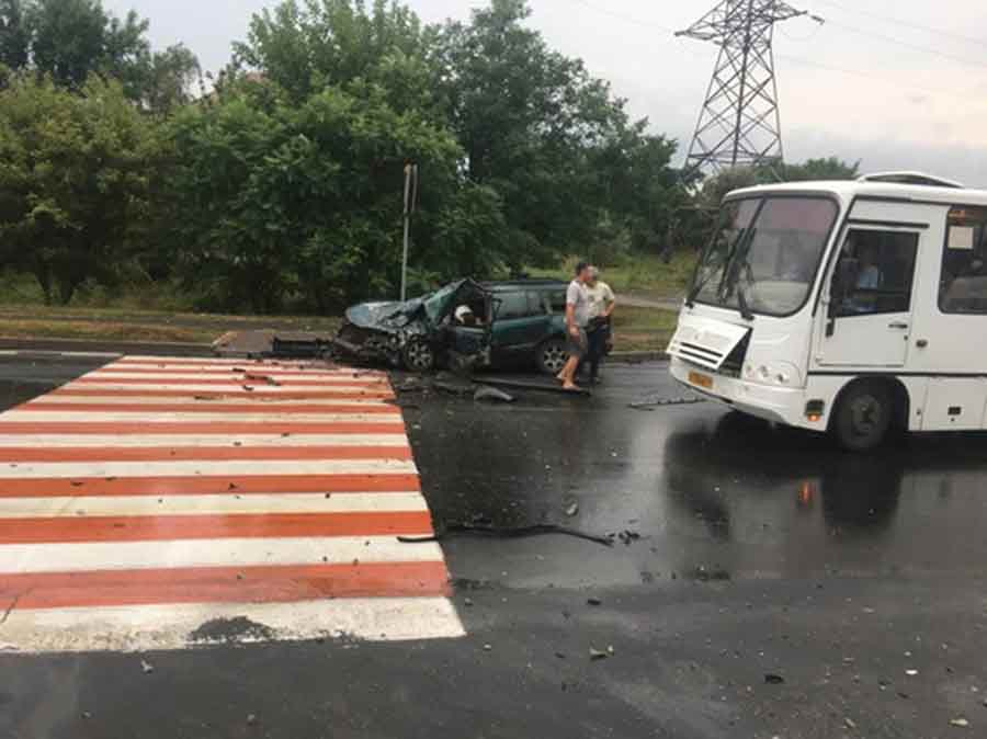 Авария в Буденновском районе Донецка обошлась без летальных исходов