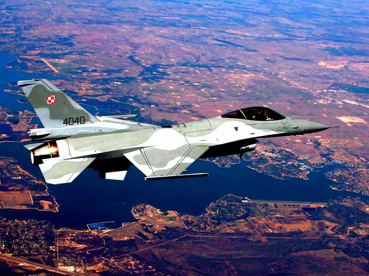 Отправление самолетов F-16 станет решением, какое "трудно принять" - Анджей Дуда