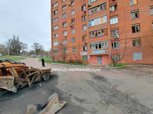 Обстрел улицы Листопрокатчиков в Киевском районе Донецка 29.03.2023