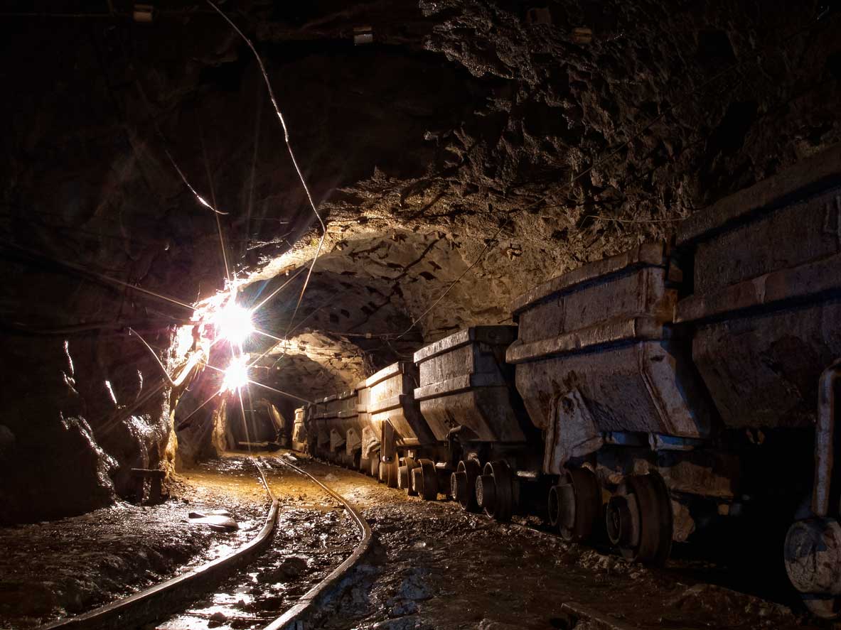На шахте Скочинского в Донецке произошел обвал